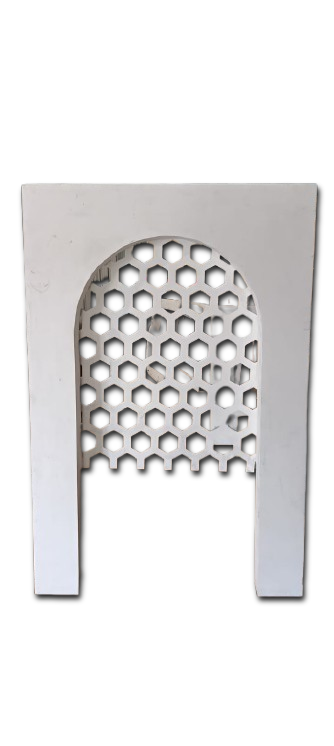 WOODEN ARCH WITH JALI 