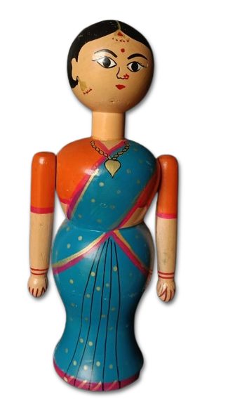 TRADITIONAL WOOMEN