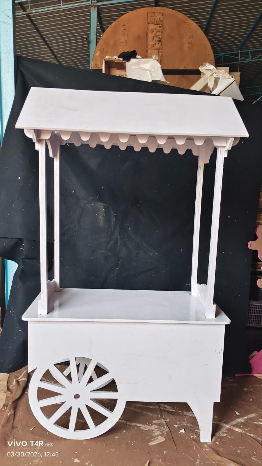 WOODEN CART