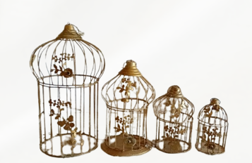 HANGING LANTERN 