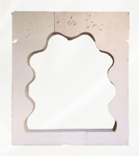 WOODEN CURVE FRAME