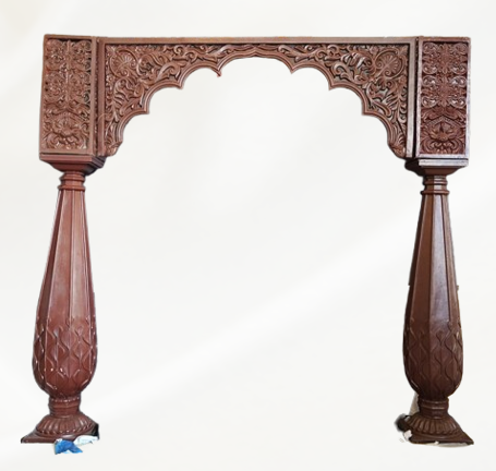 PILLAR ARCH