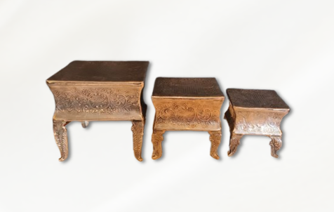 ANTIQUE MANE (set of 3)