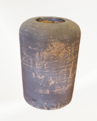 ANTIQUE POT