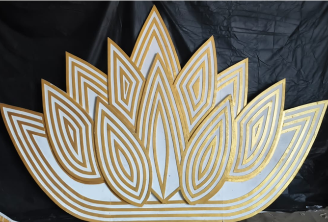 LOTUS 