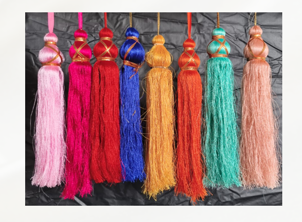 SILK THREAD TASSEL