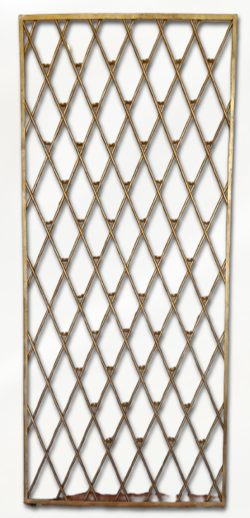 ATRACTIVE CANDLE HOLDER